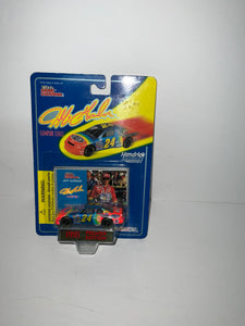 JEFF GORDON 1995 DUPONT 1:64 NASCAR DIECAST - Racing Champions Signature Series Premier Edition