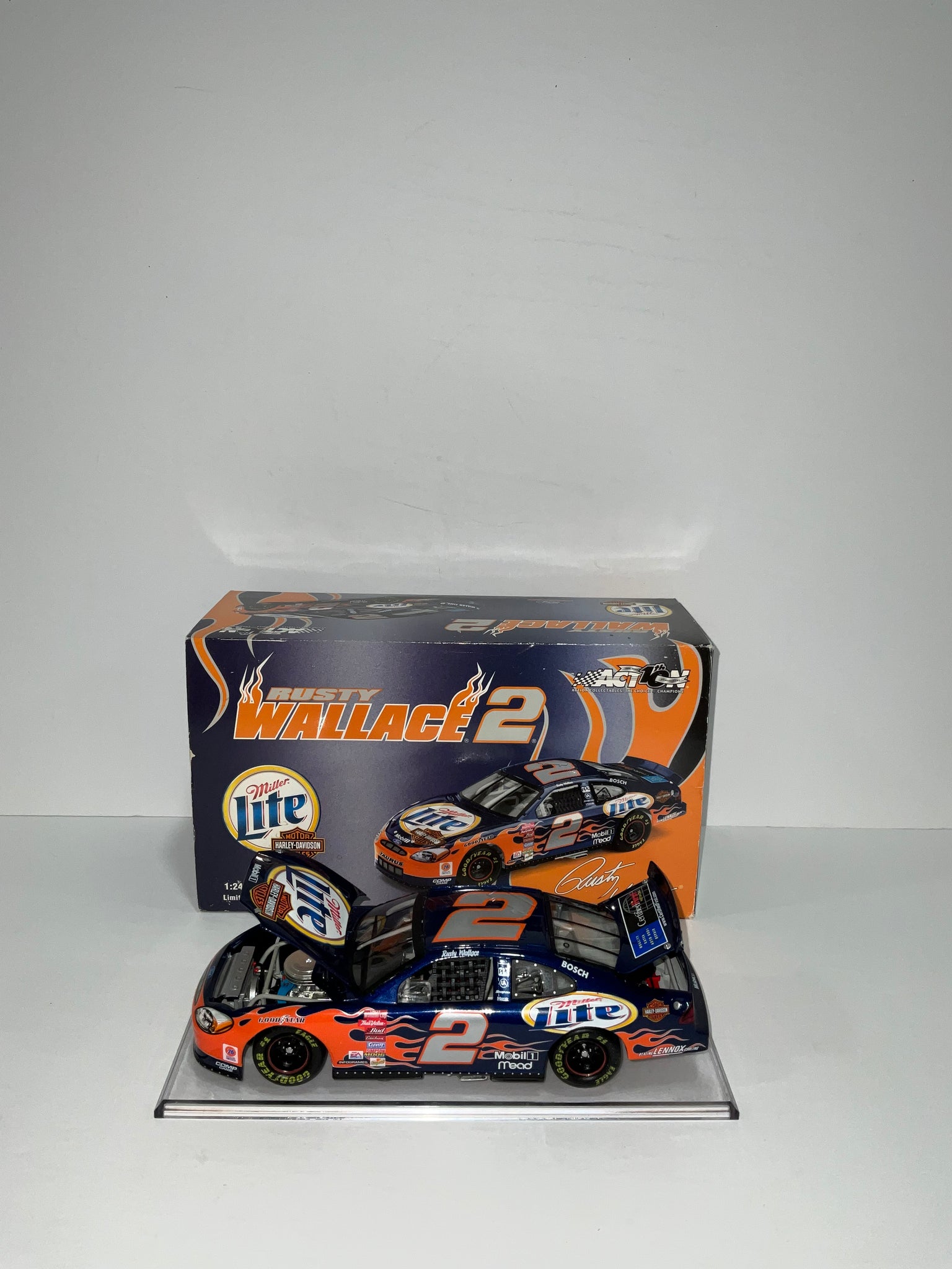 RUSTY WALLACE 2002 MILLER LITE/HARLEY DAVIDSON 1:24 NASCAR DIECAST - Action Racing Collectables